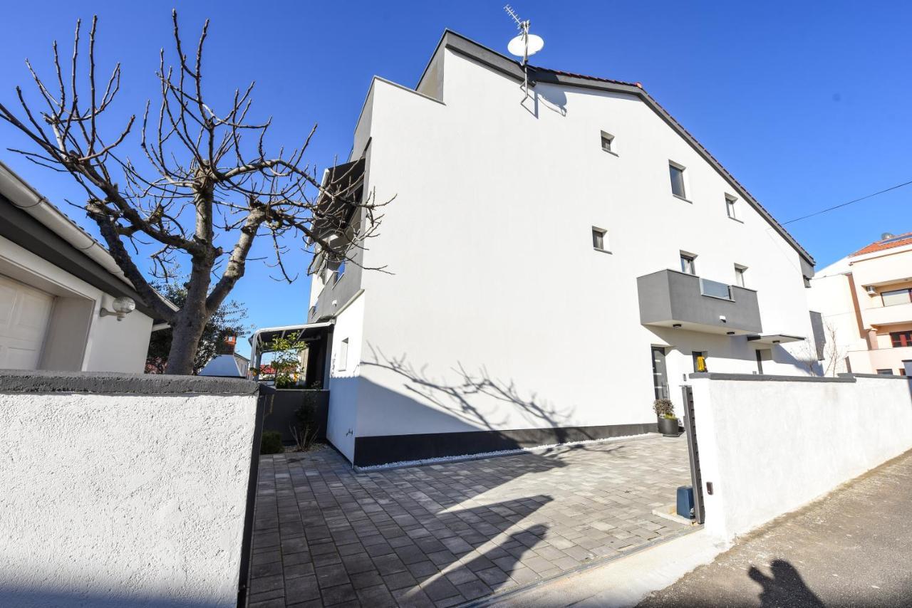 Apartments Lecija Zadar Exterior photo