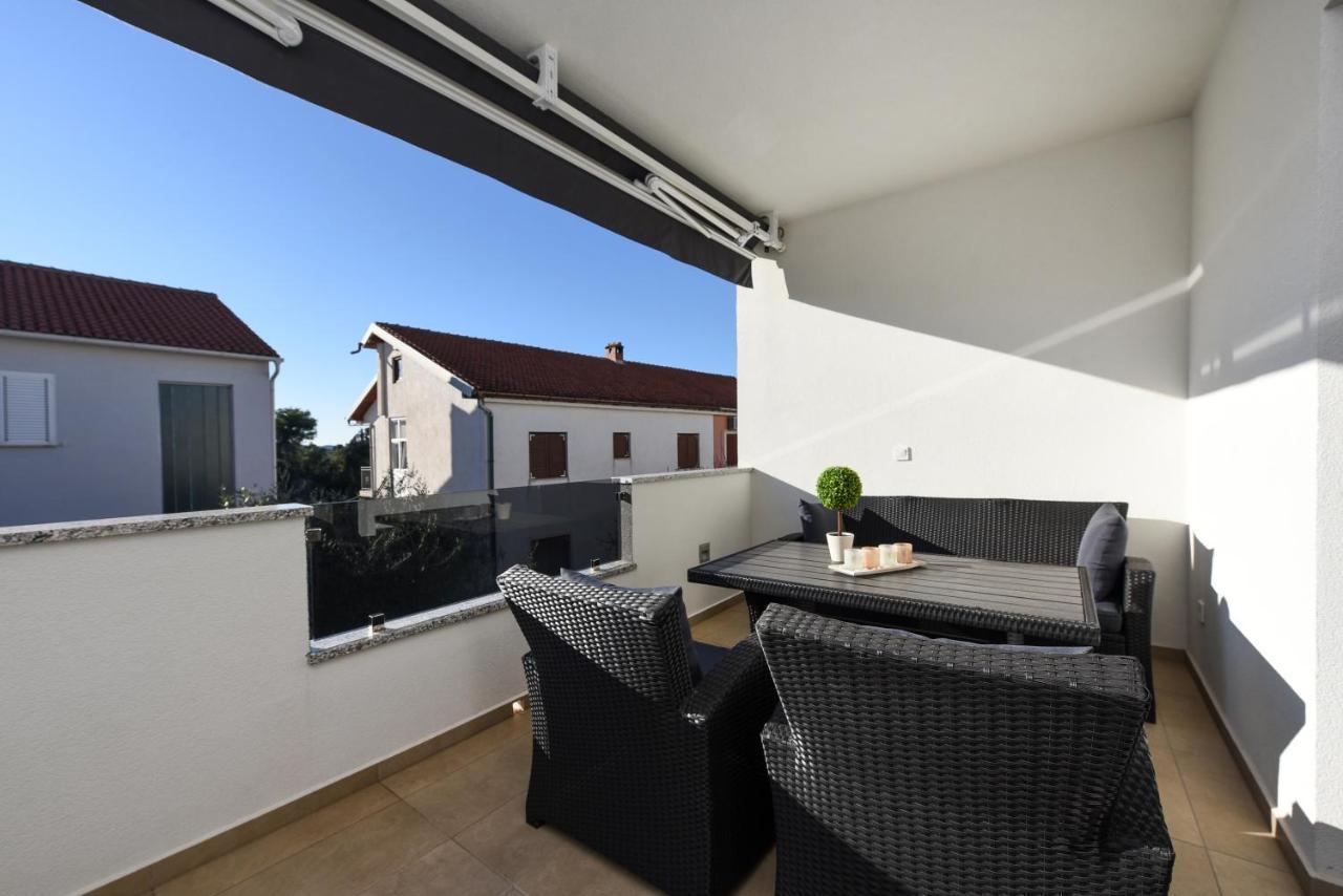 Apartments Lecija Zadar Exterior photo