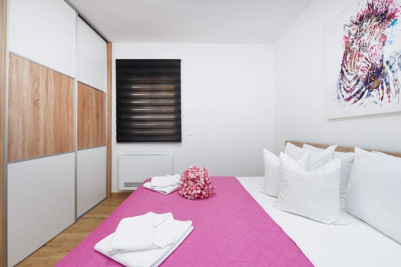 Apartments Lecija Zadar Exterior photo